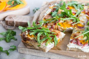 Was koche ich heute? 31 brotpizza mit kuerbis glutenfrei laktosefrei 2 1kochtrotzt-rezepte