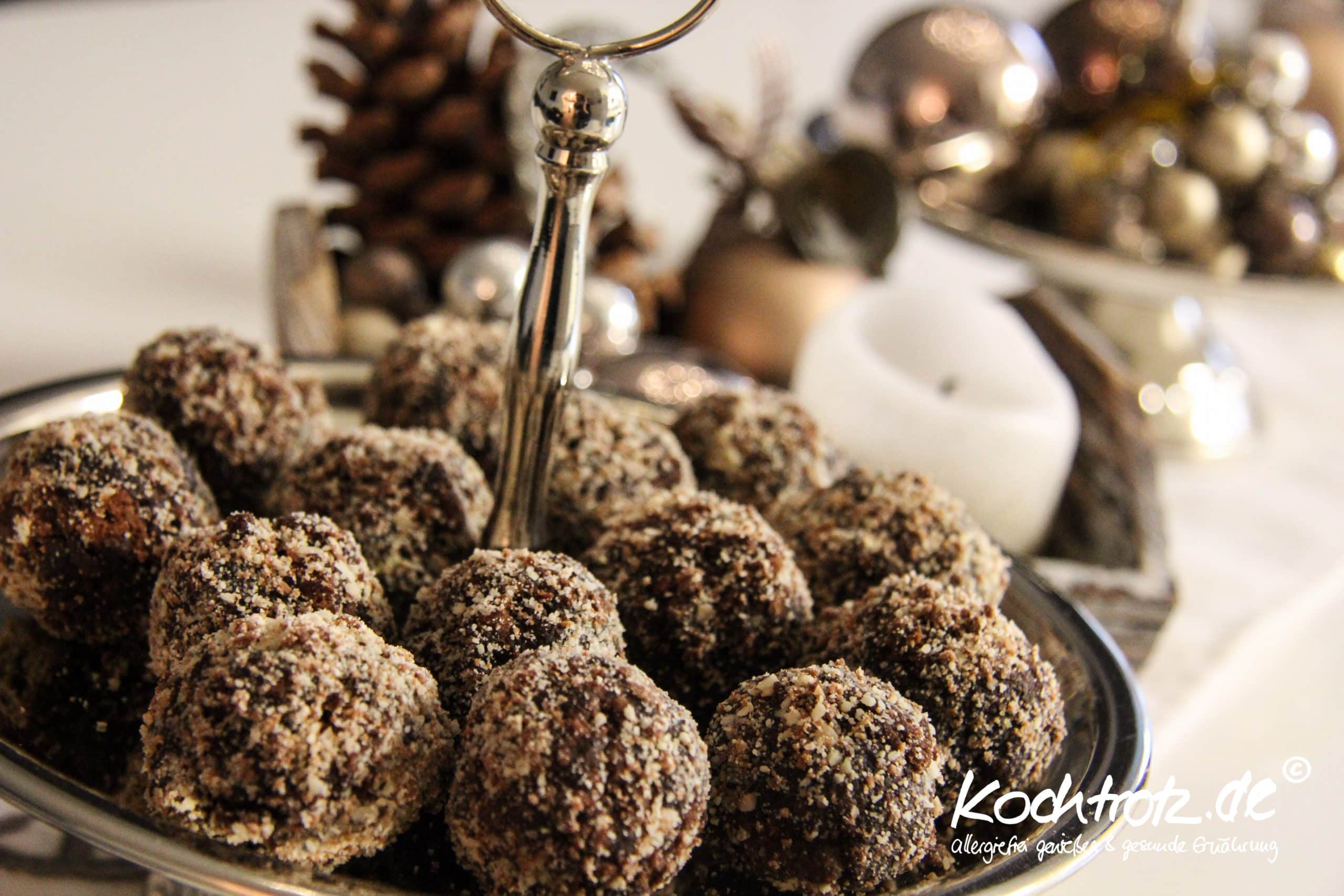Cake Balls - glutenfrei und fructosearm 1 Cake Balls glutenfrei fructosearm 1 7 6 scaledkochtrotzt-rezepte