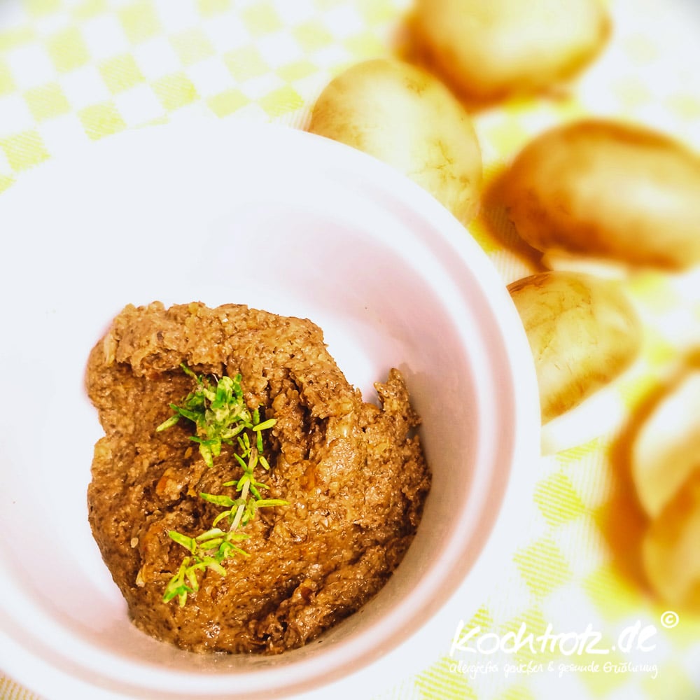 Champignon-Aufstrich - Pilzcreme - Zubereitung normal und für Thermomix 4 Champignons Sonnenblumenkern Creme Aufstrich 11 7kochtrotzt-rezepte