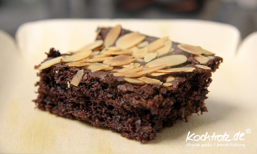 Schoko-Mandel-Kirsch-Brownie glutenfrei 1 KT schoko kirsch brownie glutenfrei 1 0 4kochtrotzt-rezepte