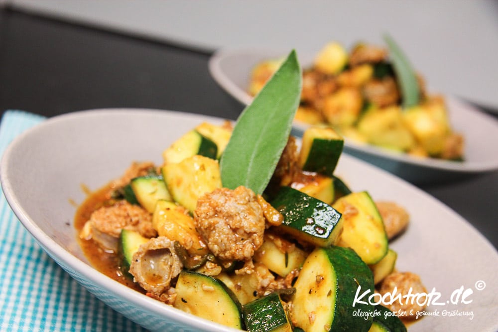 Zucchini mit Bratwurst - Express für den schnellen Hunger 1 KT zucchini mit Bratwurst 1 4kochtrotzt-rezepte