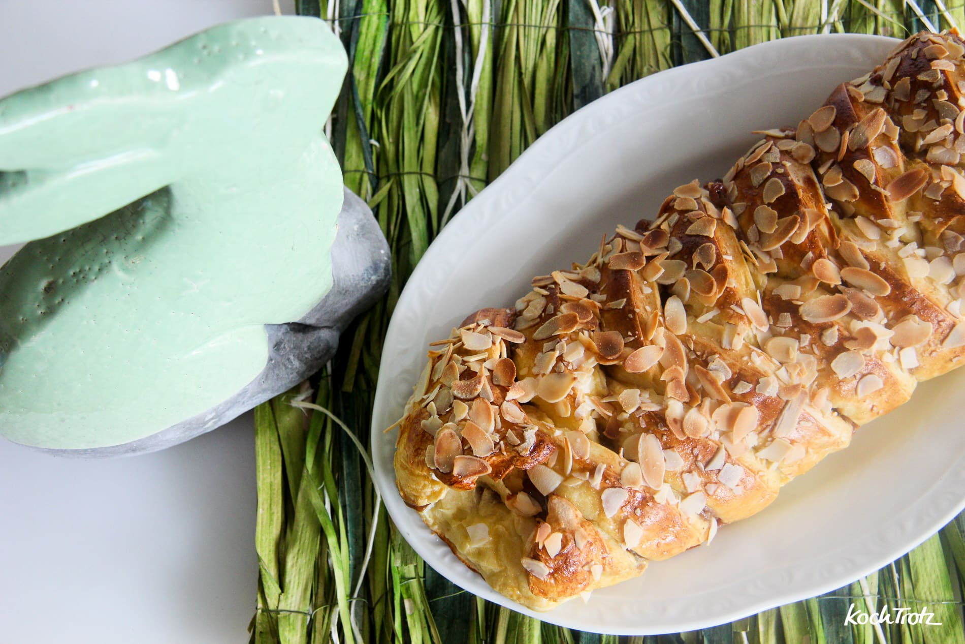 gefüllter Flechtzopf - Osterzopf - glutenfrei, vegan oder vegetarisch 1 Zopf Osterzopf glutenfrei hefe 1 10 3kochtrotzt-rezepte