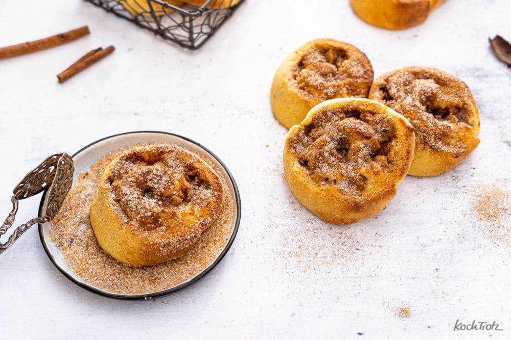 Glutenfreie Apfelkrapfen im Backofen oder frittiert | Grundrezept süßer Hefeteig 4 apfelkrapfen glutenfrei 7 scaled 19kochtrotzt-rezepte