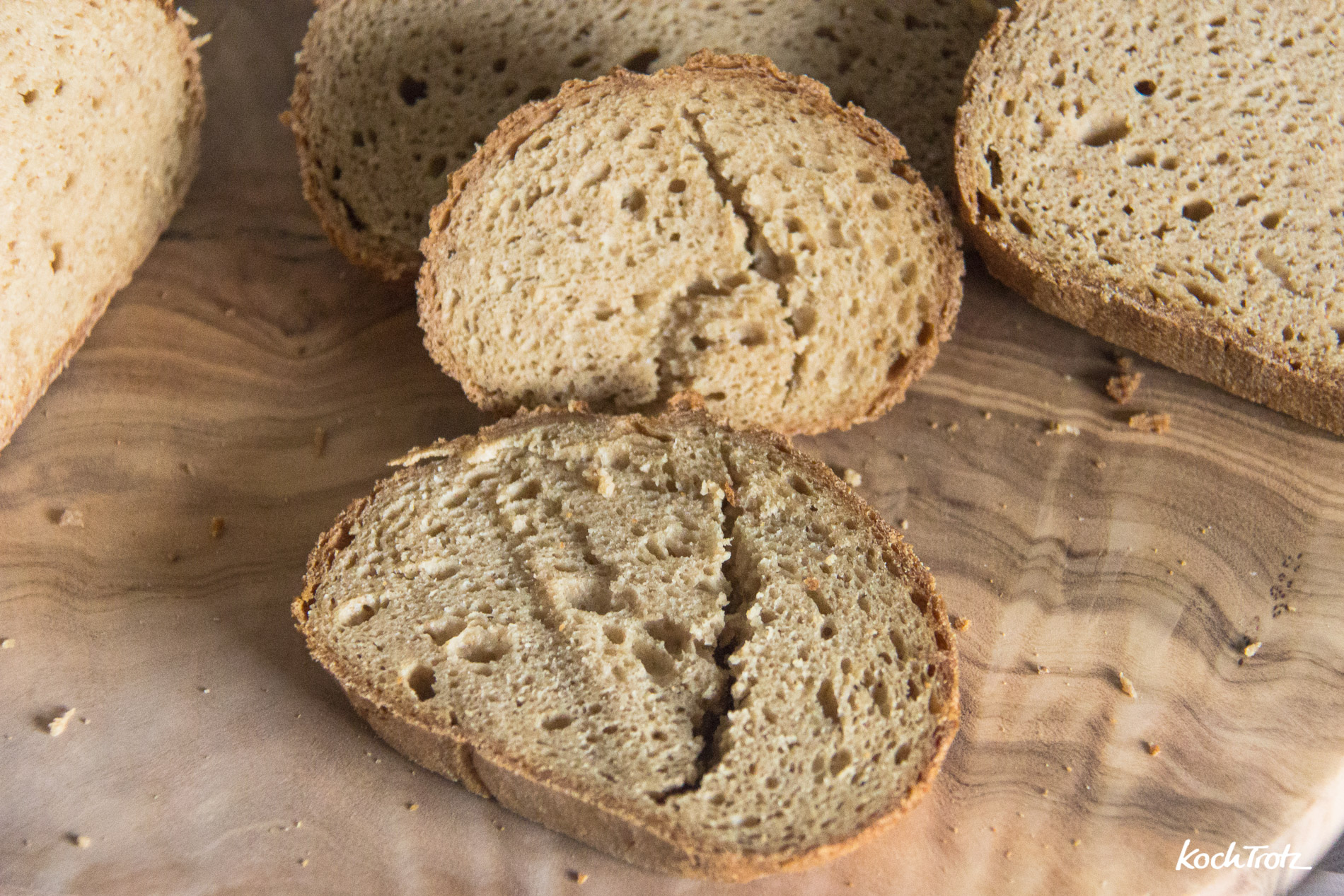 Ich habe Backwaren getestet: Glutenfrei von Böcker | Gewinnspiel 24 Produkttest | glutenfreie Backwaren von Böcker | Goldleinsamenbrot