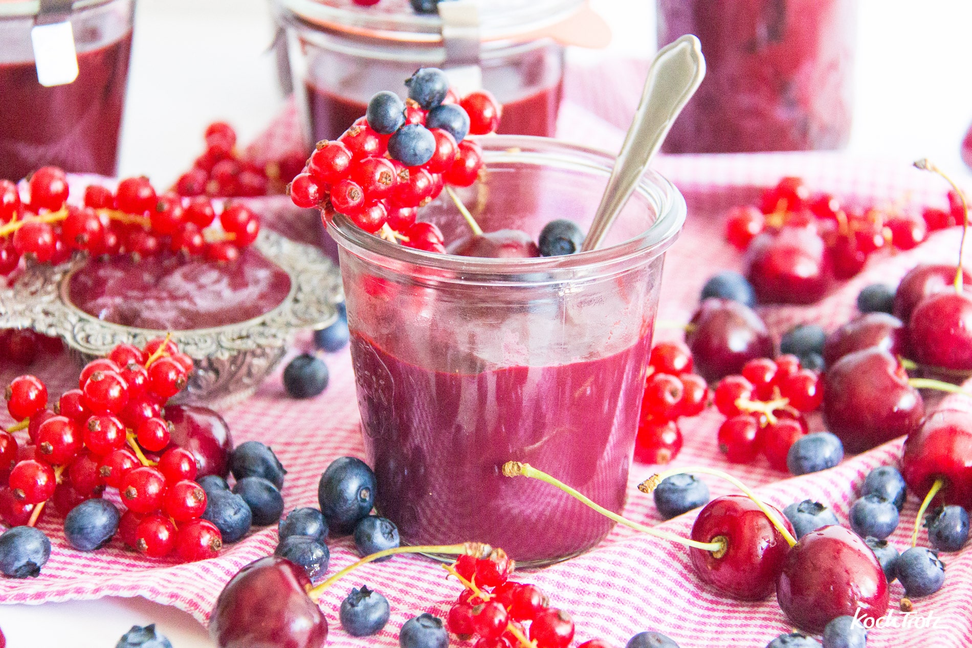 Cherry Berry Curd | Kirsch-Beeren-Creme | für Thermomix oder klassisch | auch low-carb 2 cherry berry curd 3kochtrotzt-rezepte