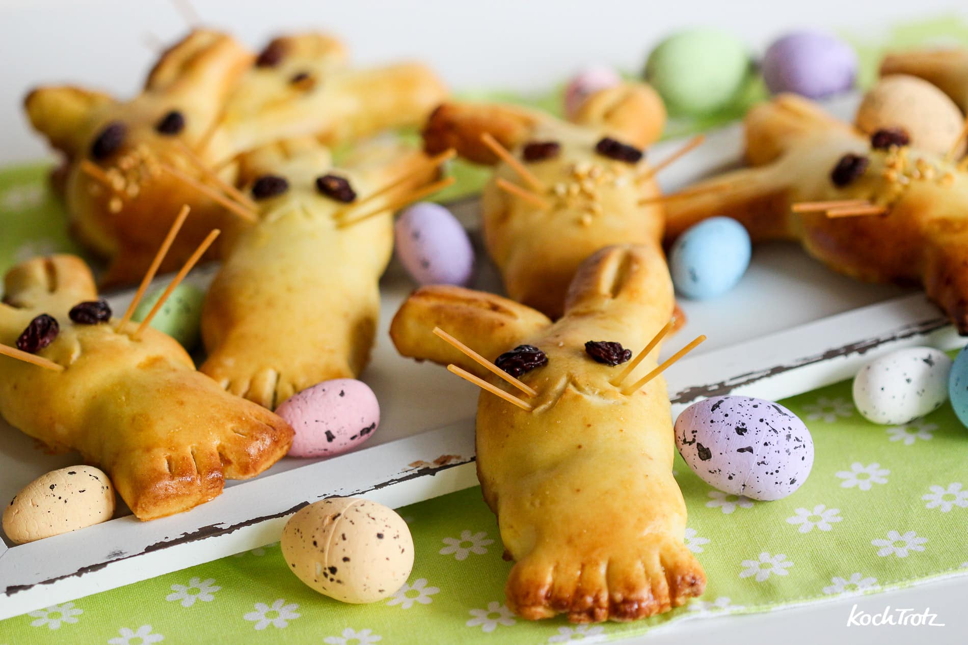 Osterhäschen mit süßer Füllung - glutenfrei, laktosefrei, optional fructosearm und milchfrei – großes 3 Pauly Osterspecial {Kooperation} 4 haeschen suesse fuellung glutenfrei laktosefrei 3Pauly Osterspecial 3 1kochtrotzt-rezepte