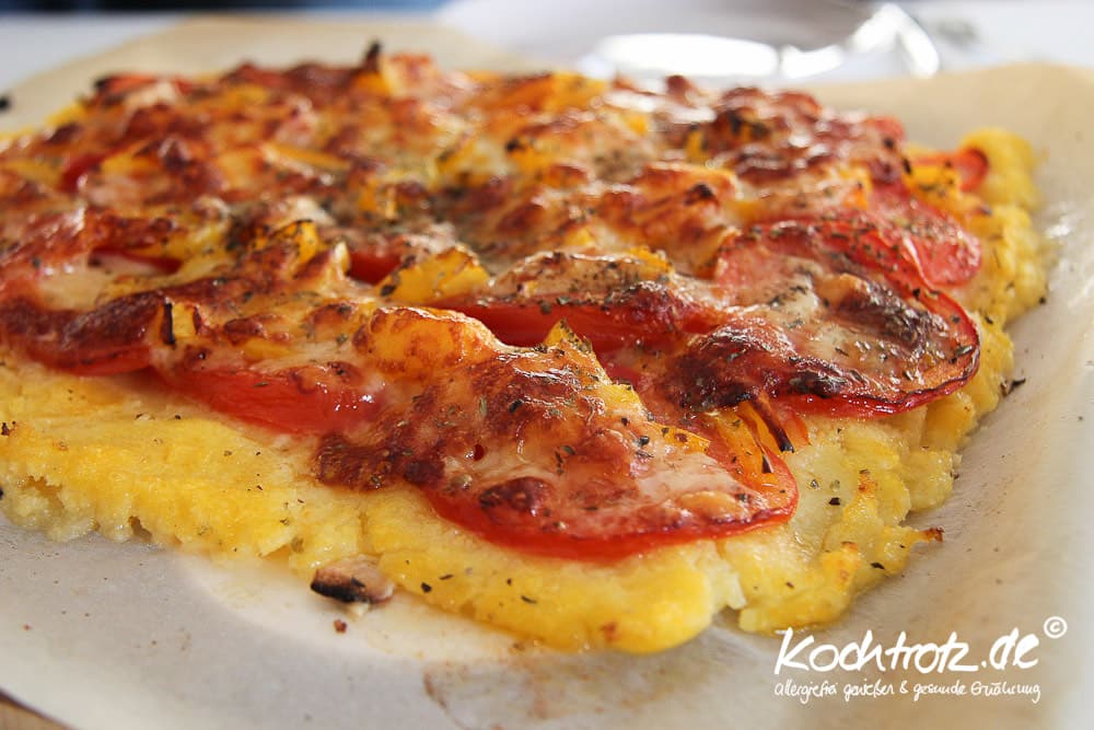 Polenta-Pizza - glutenfreie & allergiearme Variante 1 kt Polenta Pizza 1 2 4kochtrotzt-rezepte