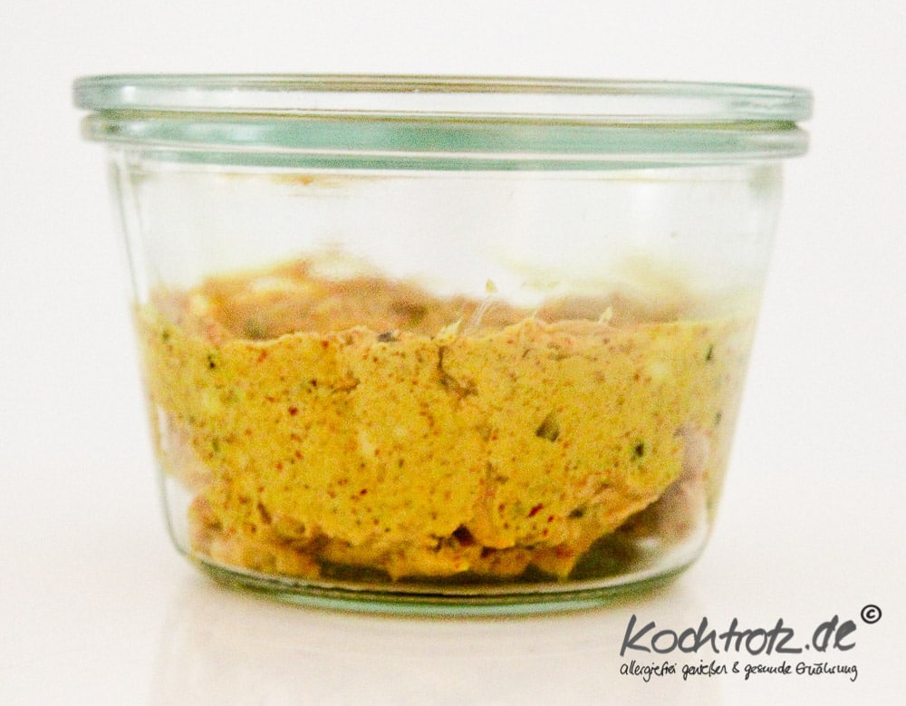 Kurkuma-Butter mit rosa Pfeffer - tolle Kombi 1 kt aromatisierte Butter 2 1 2 4kochtrotzt-rezepte
