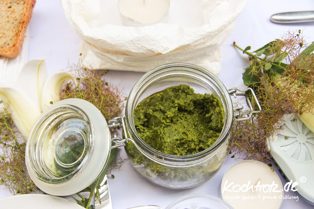 Koriander-Minze-Mangold-Pesto - Diner en blanc 2012 1 kt diner en blanc 1 1 191 4kochtrotzt-rezepte