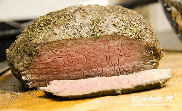Rinderbraten-Aufschnitt mit Honig-Rosmarin-Kruste 1 kt f Rinderbraten Aufschnitt mit Hongi Rosmarin Kruste2 4kochtrotzt-rezepte