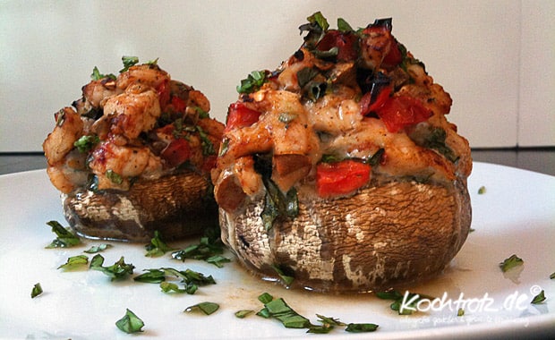 Gefüllte Riesenchampignons mit Hühnchen – sehr variabel 1 kt f gefuellte Champignons Huehnchen 4kochtrotzt-rezepte