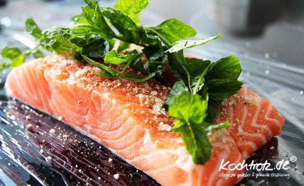 Lachs bei 60 Grad in Folie gegart 1 kt f lachs 60grad 0 4kochtrotzt-rezepte