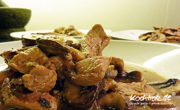 Putengeschnetzeltes Teriyaki-Style mit Champignons, laktosefrei 1 kt f teriyaki pute 4kochtrotzt-rezepte