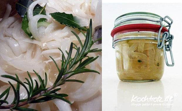weisses Zwiebel-Confit mit Gemüsezwiebeln, Rosmarin, Lorbeer und Sherryessig 1 kt f zwiebelconfit weiss rosmarin 5kochtrotzt-rezepte