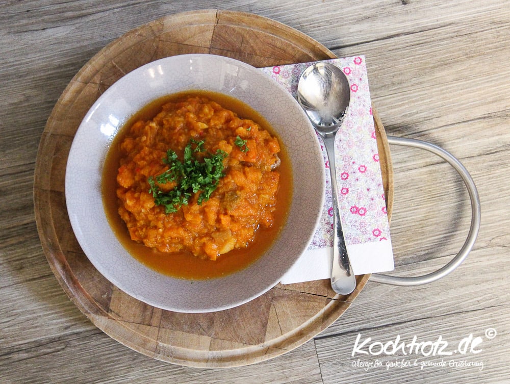 Kürbis-Eintopf - aktuelles Kochtrotz-Lieblingsessen 1 kuerbis karotte petersilenwurzel eintopf 1 2 4kochtrotzt-rezepte