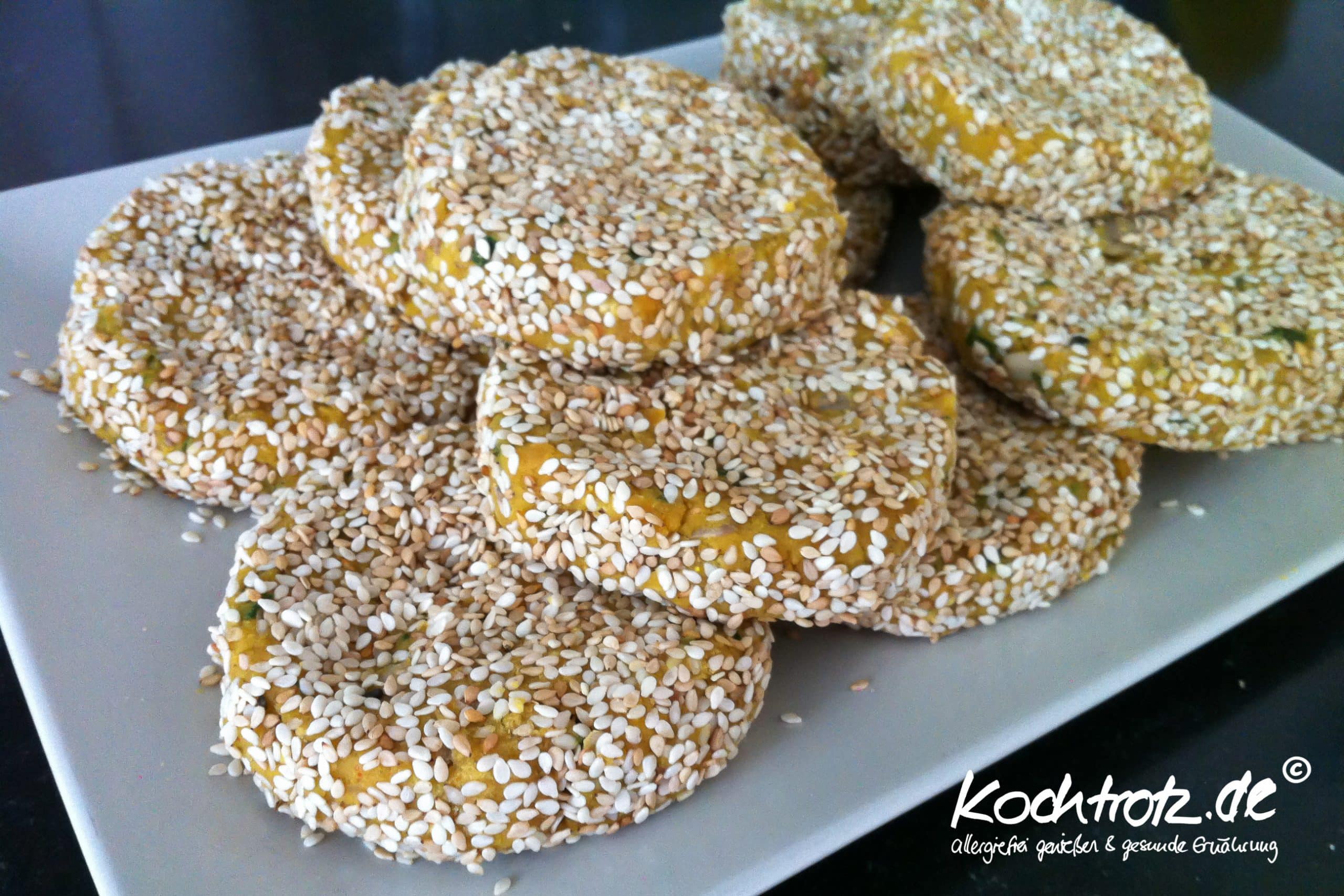 vegane Linsen-Burger als Alternative zu Soja-Burgern 1 linsen burger ersatz fuer tofu burger 1 3 7 scaledkochtrotzt-rezepte