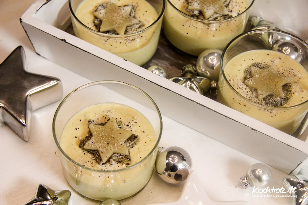 Marzipan-Maracuja-Creme mit Kardamom vegetarisch oder vegan 4 weihnachtsmenue2014 vegan vegetarisch glutenfrei dessert marzipan maracuja creme mit kardamom 1 6 2kochtrotzt-rezepte