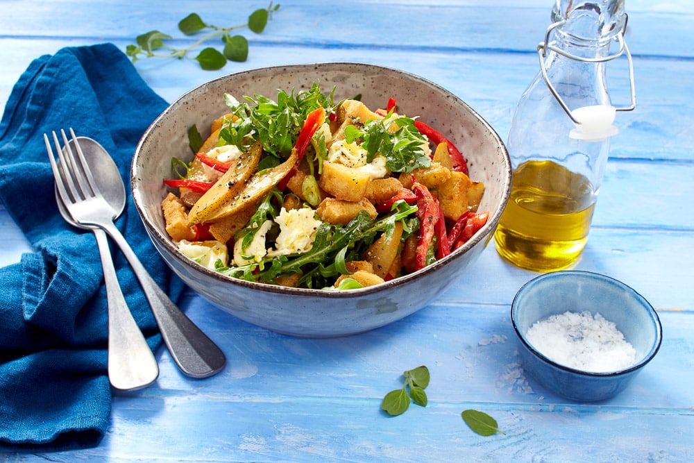Brotsalat - einfacher Panzanella-Salat - Resteverwertung 3 Panzanella-Salat - Brotsalat
