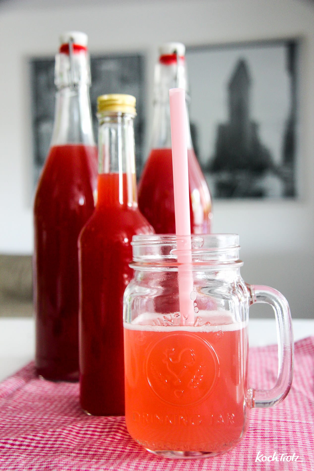 Rhabarber-Minz-Sirup 1 rhabarber-minz-sirup-1-7