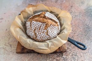 Einfaches Sauerteigbrot ohne Kneten | Anleitung für Sauerteig 10 einfaches Rezept für Sauerteigbrot ohne Kneten