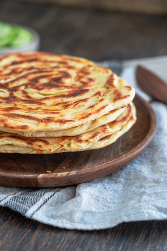 Knusprige, blättrige Fladenbrote aus der Pfanne - ohne Backtriebmittel 4 Rezept für die besten Pfannenfladen ohne Hefe
