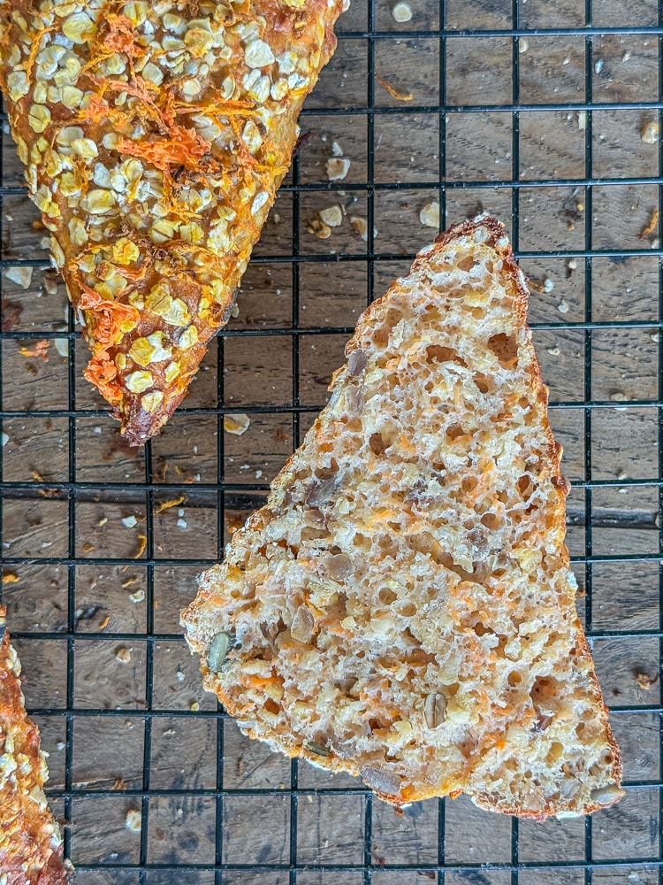 Schnelle Karotten-Brötchen - super einfach, ohne Hefe 2 schnelle Karotten-Brötchen ohne Hefe, einfach Karotten-Ecken