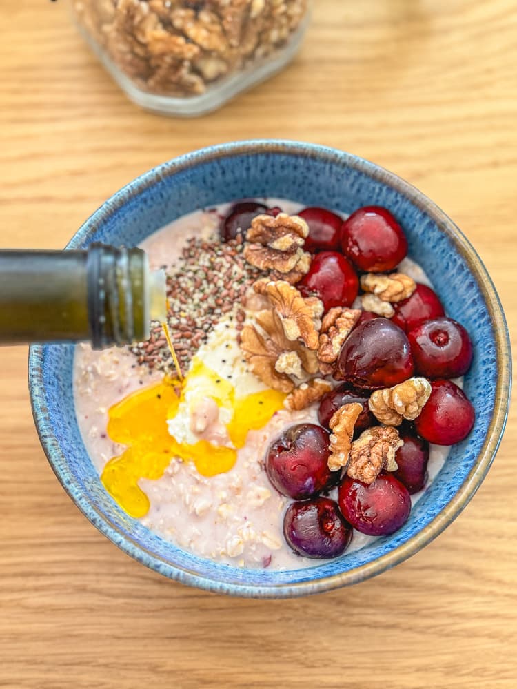 Frühstücks-Bowl Grundrezept mit allen wichtigen Nährstoffen 8 Frühstücks-Bowl variables Grundrezept
