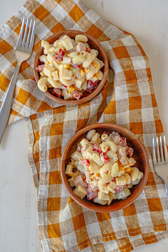 Leichter Nudelsalat mit Joghurt-Dressing 1 leichter Nudelsalat Joghurt-Dressing einfaches Rezept