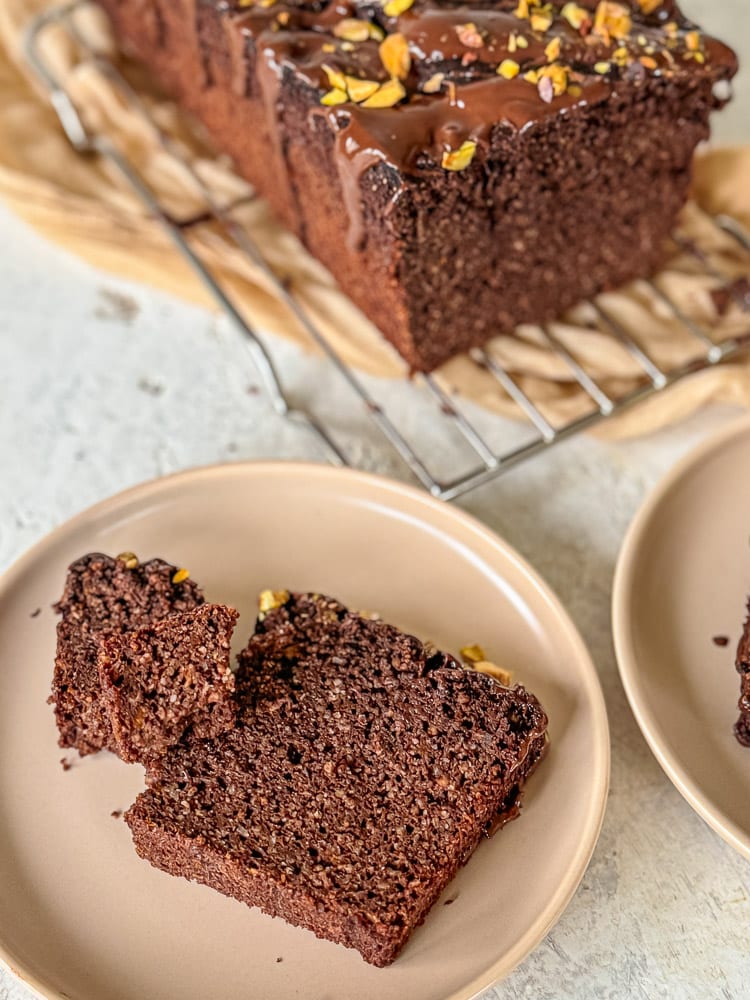 Mixer-Kuchen: Kürbis-Schoko-Kuchen - einfach, schnell, gesund und darmfreundlich 7 Mixerkuchen - einfacher Kürbis-Schoko-Kuchen, darmfreundliches Rezept