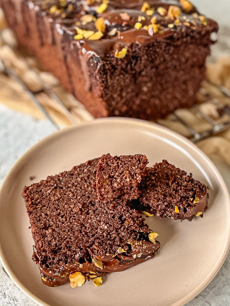Mixer-Kuchen: Kürbis-Schoko-Kuchen - einfach, schnell, gesund und darmfreundlich 1 Mixerkuchen - einfacher Kürbis-Schoko-Kuchen, darmfreundliches Rezept