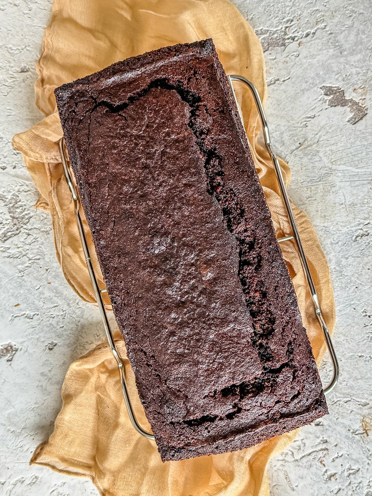 Mixer-Kuchen: Kürbis-Schoko-Kuchen - einfach, schnell, gesund und darmfreundlich 5 Mixerkuchen - einfacher Kürbis-Schoko-Kuchen, darmfreundliches Rezept