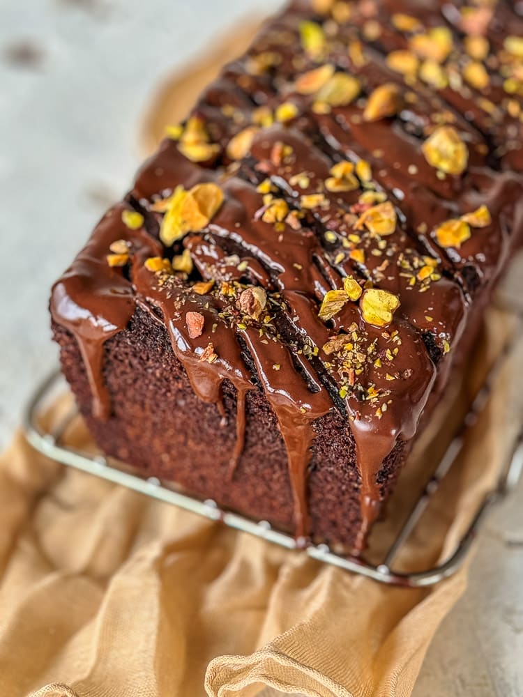 Mixer-Kuchen: Kürbis-Schoko-Kuchen - einfach, schnell, gesund und darmfreundlich 8 Mixerkuchen - einfacher Kürbis-Schoko-Kuchen, darmfreundliches Rezept