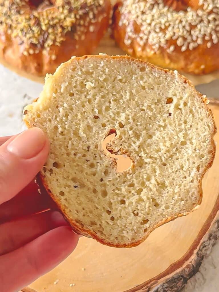 Schnelle Protein-Hafer-Bagels ohne Hefe, auch glutenfrei 3 Protein-Hafer-Bagels ohne Hefe - einfaches und schnelles Rezept, auch glutenfrei