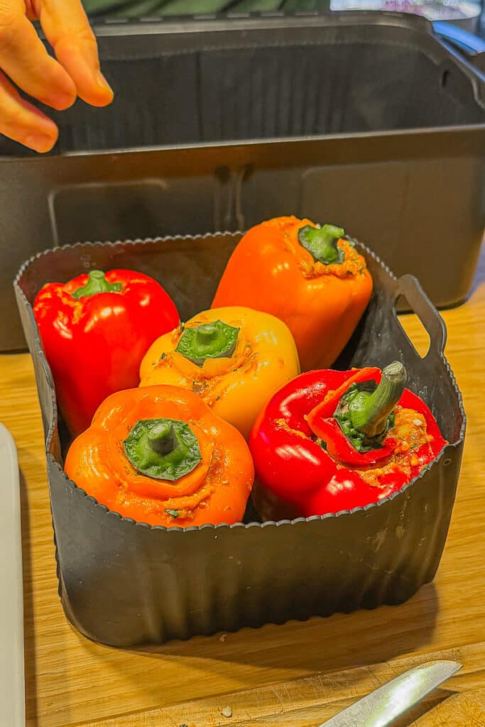 Gefüllte Paprika aus dem Reiskocher – Das beste Rezept ohne Backofen 1 Rezept gefüllte Paprika aus dem Reiskocher