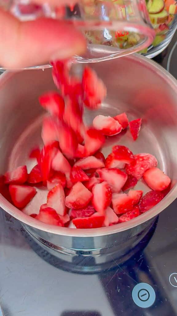 Erdbeer-Rhabarber-Marmelade – Flohmelade – Grundrezept 2 Flohmelade - Rezept Erdbeer-Rhabarber-Marmelade ohne Gelierzucker