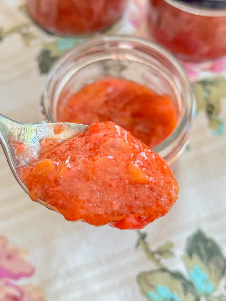 Erdbeer-Rhabarber-Marmelade – Flohmelade – Grundrezept 19 Flohmelade - Rezept Erdbeer-Rhabarber-Marmelade ohne Gelierzucker