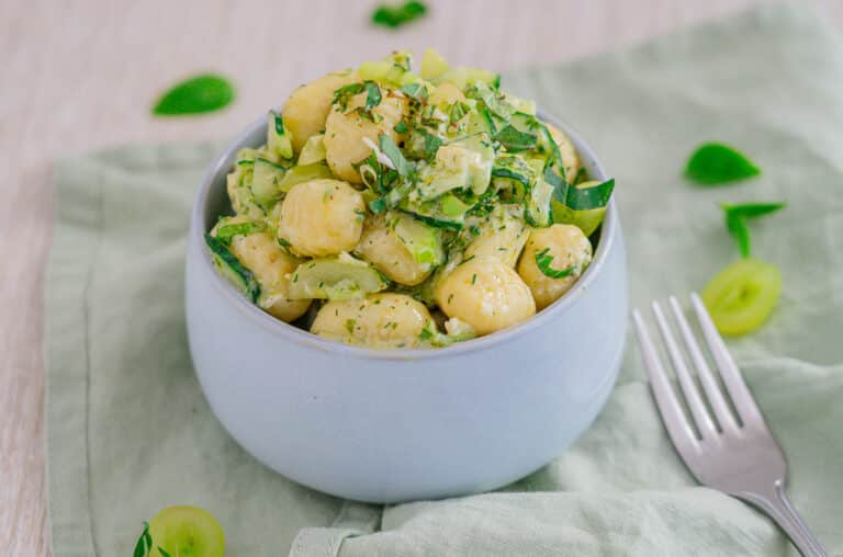 Schneller Gnocchi-Salat Rezept mit Wow-Effekt