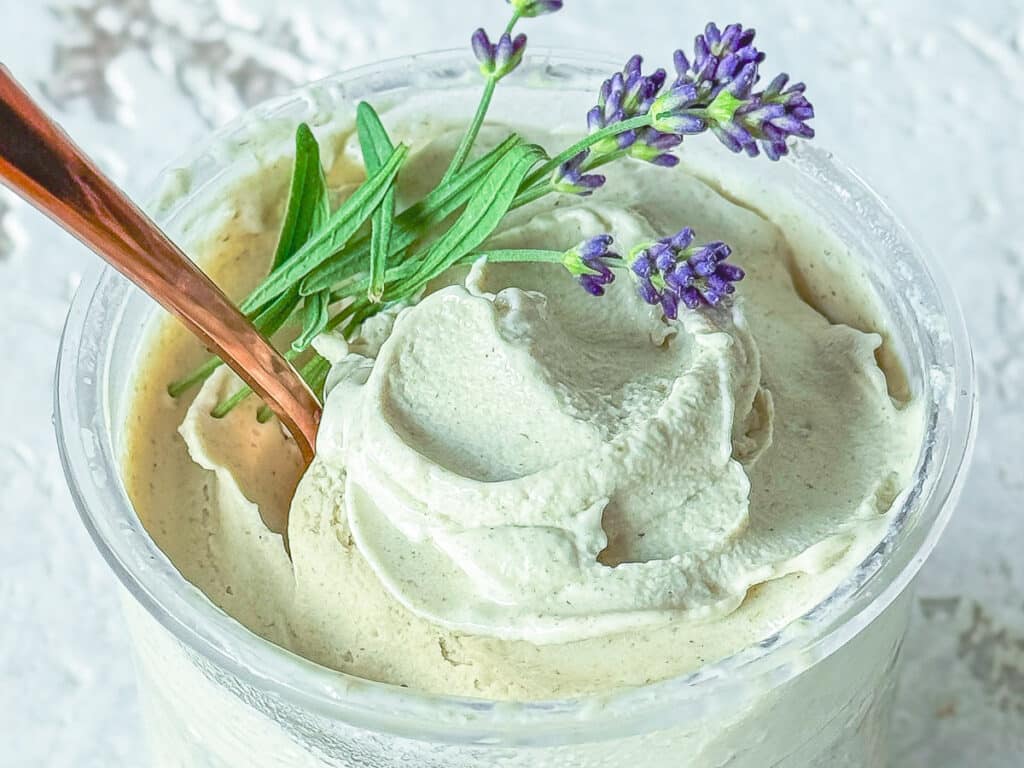 Lavendeleis Rezept Ninja Creami oder Eismaschine