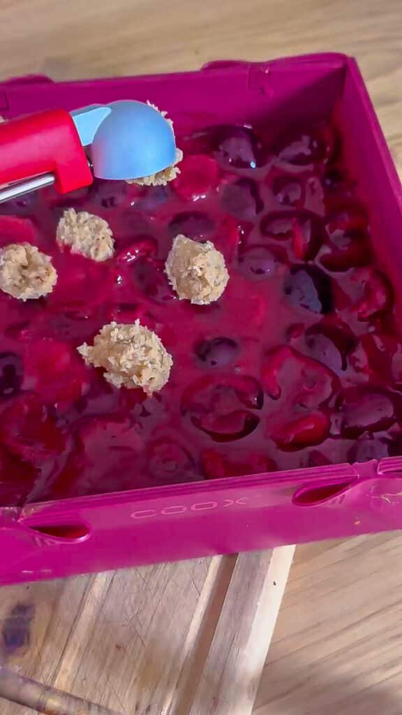 🍒 Kirsch-Streuselkuchen – mit Quarkstreuseln & Keksteig 2 Flexi-Rezept Kirsch-Streuselkuchen mit Keksteig - Quarkstreusel ohne Butter