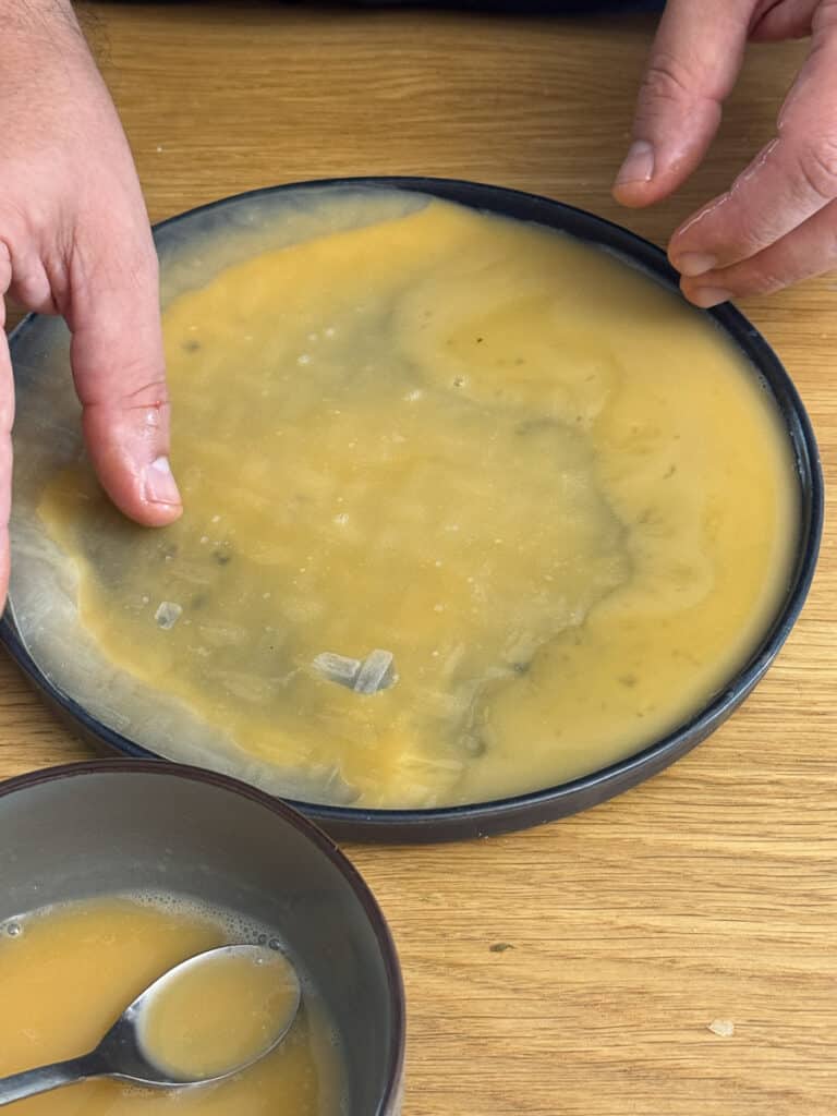 Knusprige Cheeseburger-Schnecken mit Reispapier – glutenfrei 4 Cheeseburger-Schnecken mit Reispapier - glutenfrei